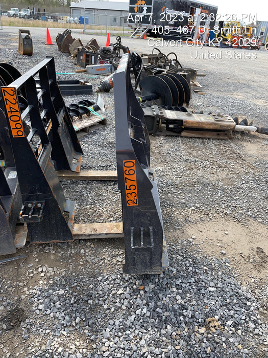 2022 PALADIN 48" Pallet Forks - Paladin