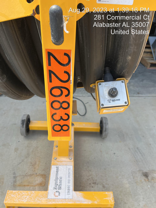 2022 BIG ASS FANS Yellow Jacket