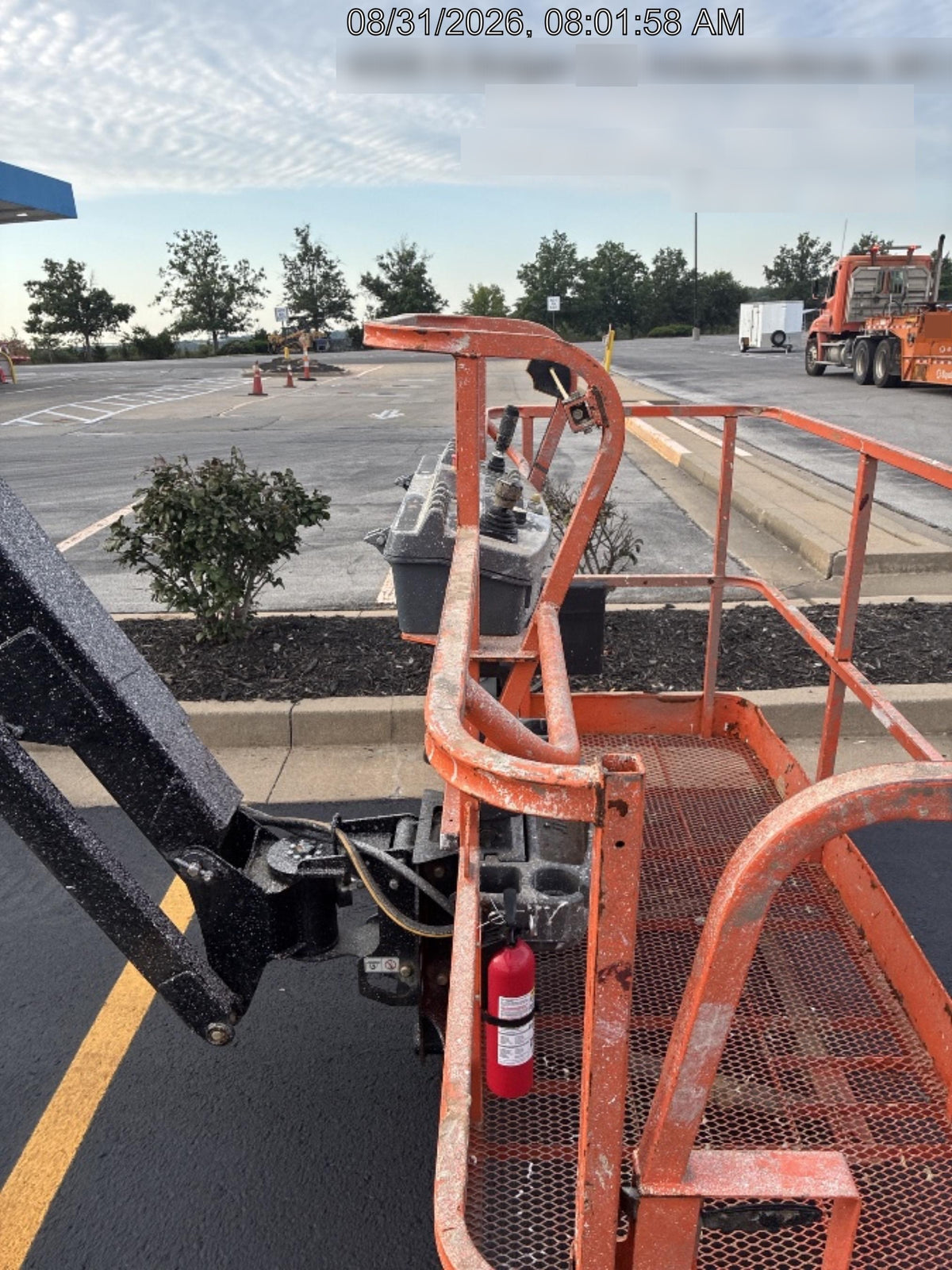 2023 JLG 460SJ