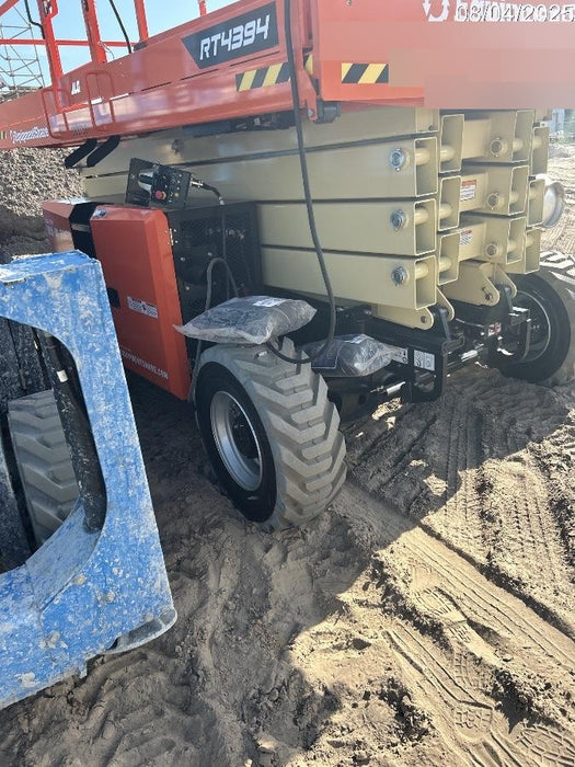 2020 GENIE GS-4390 RT