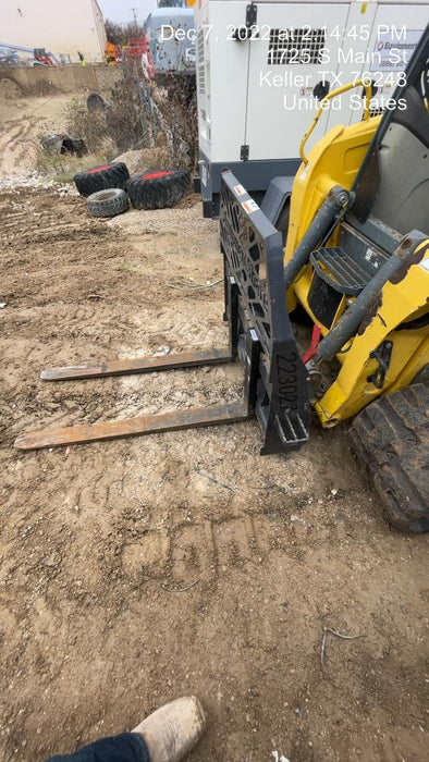 2022 PALADIN 48" Pallet Forks - Paladin
