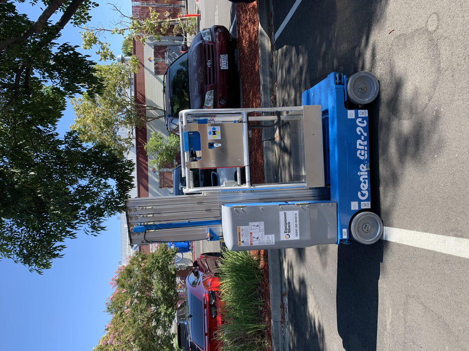 2019 GENIE GR-20