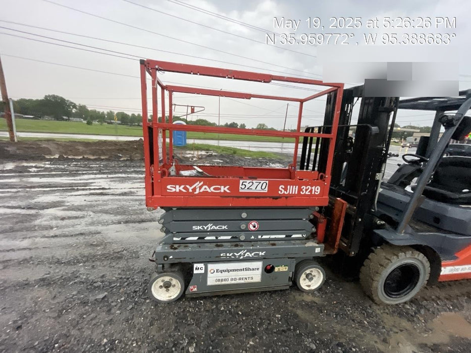 2017 Skyjack SJIII-3219 Skyjack SJIII-3219 Scissor Lift