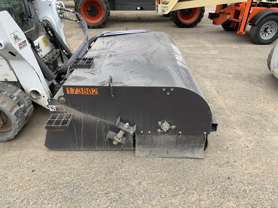 2021 PALADIN Sweepster SB72