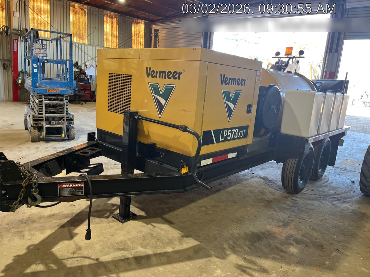 2022 VAC-TRON LP573XDT