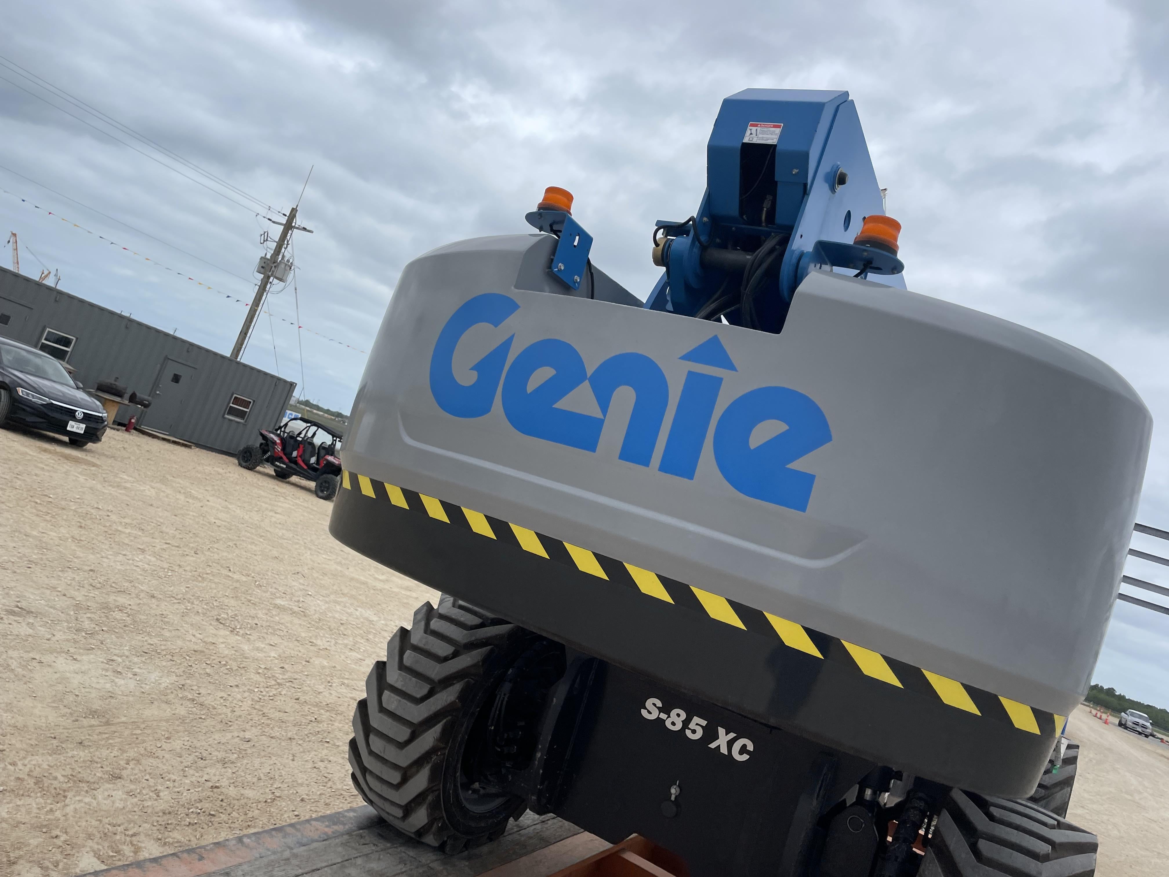 2024 GENIE S-85 XC