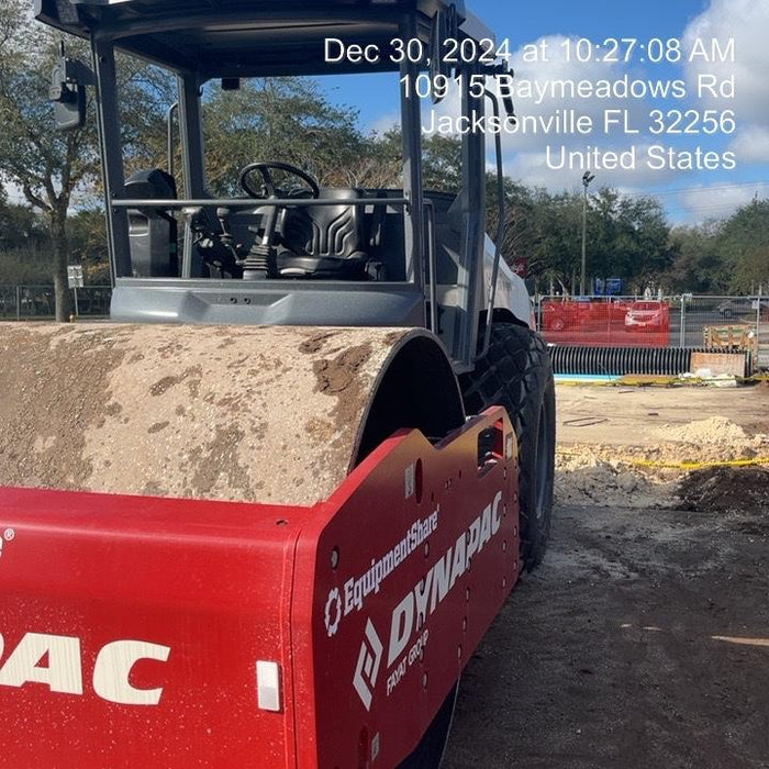 2024 DYNAPAC CA2500D