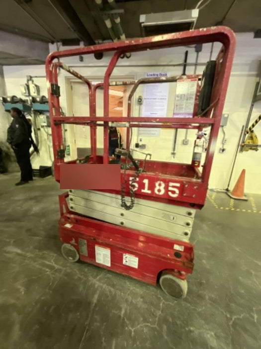 2017 MEC 1330SE 13' Scissor Lift w/2 Year Extended Full Warranty