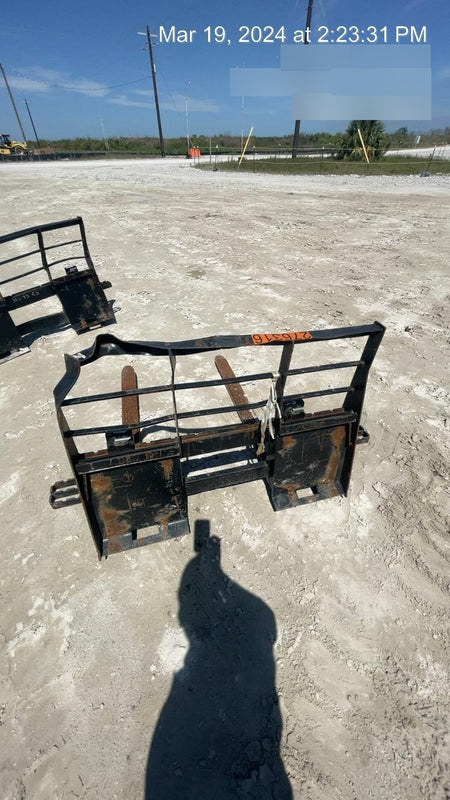 2022 ARROW MATERIAL HANDLING 48" Pallet Forks - Arrow