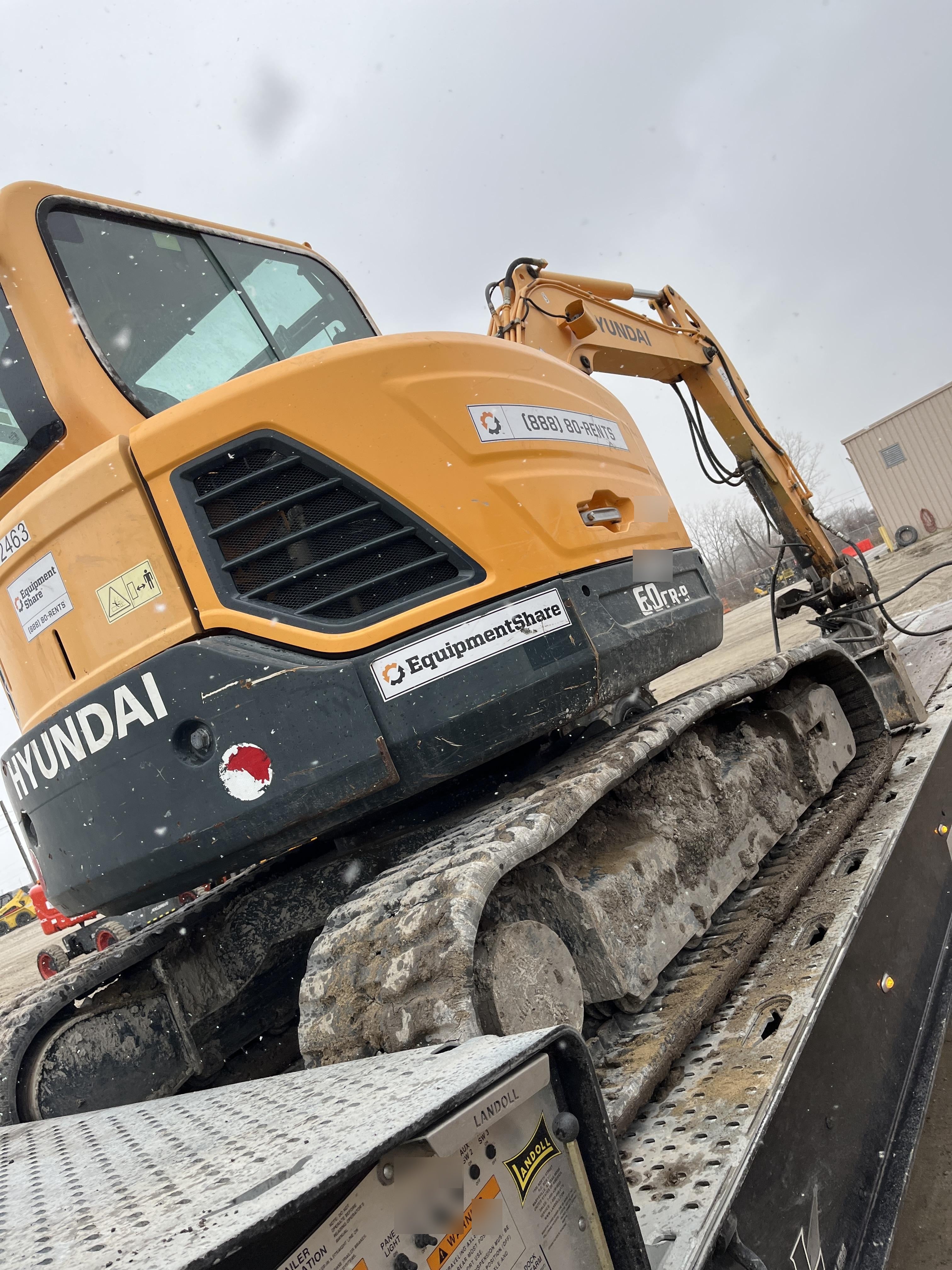 2013 HYUNDAI R60CR-9A