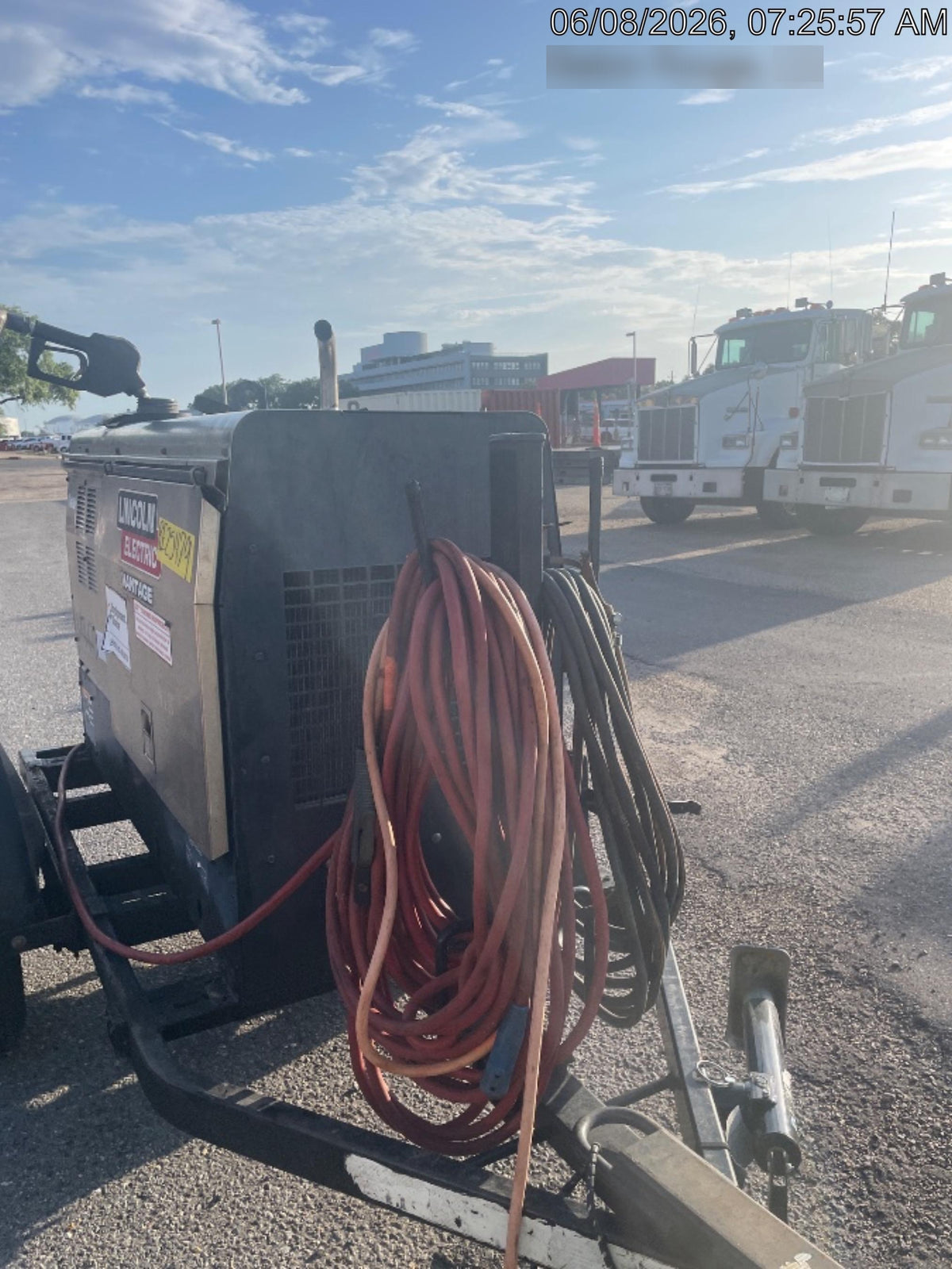 2019 Lincoln Vantage 322 Welder Ready-Pak 3, Two wheel trailer, Fender and Light kit, Cable Rack
