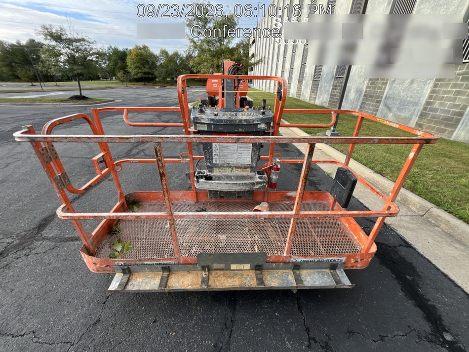 2021 JLG 860SJ