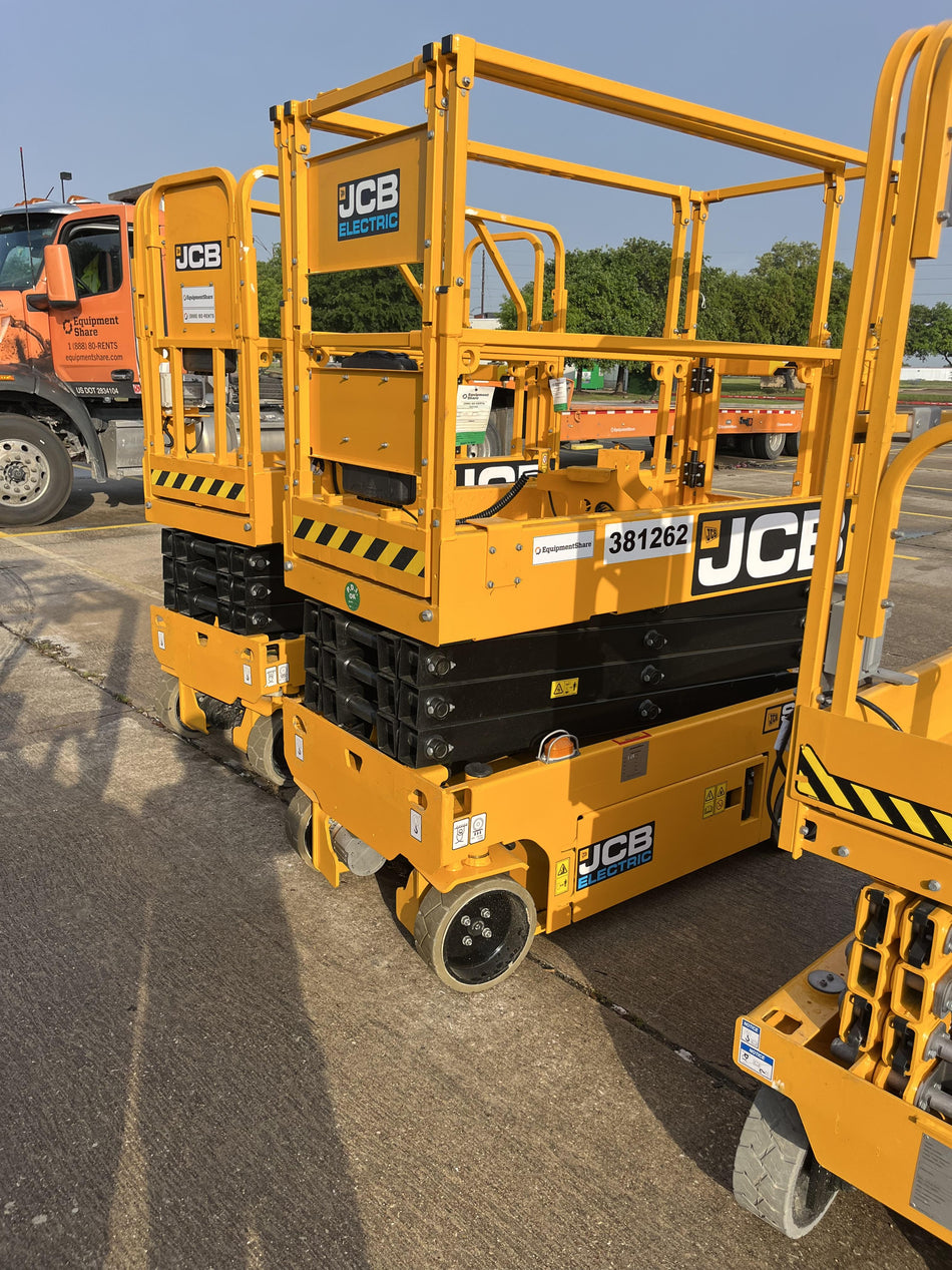 2024 JCB S1932E