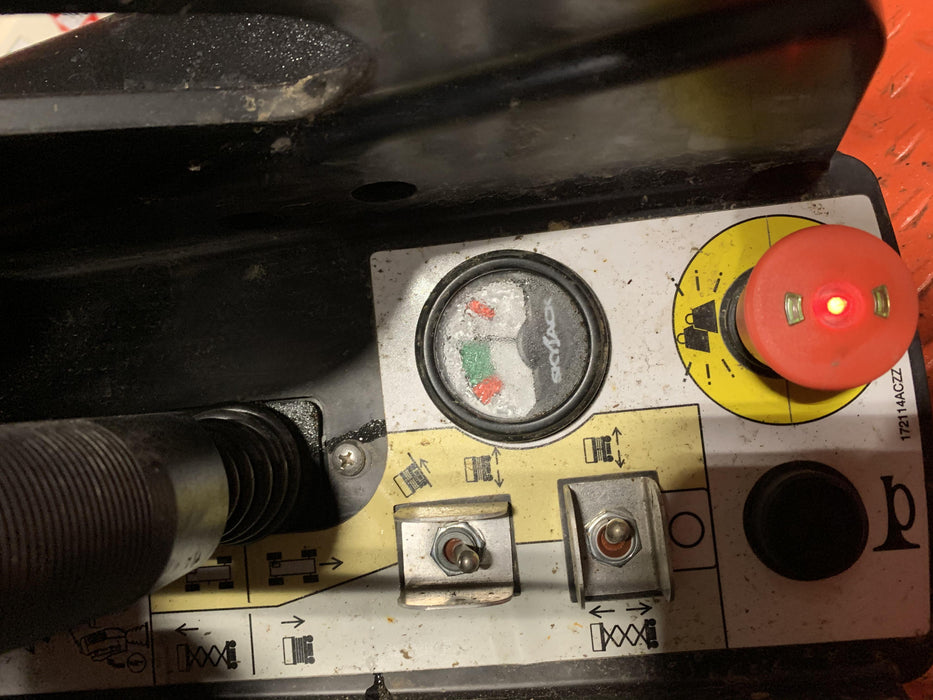 2020 Skyjack SJIII-3219 Solid NM Tires, Half height spring hinged entry gate, Dual Beacons, 800W Inverter