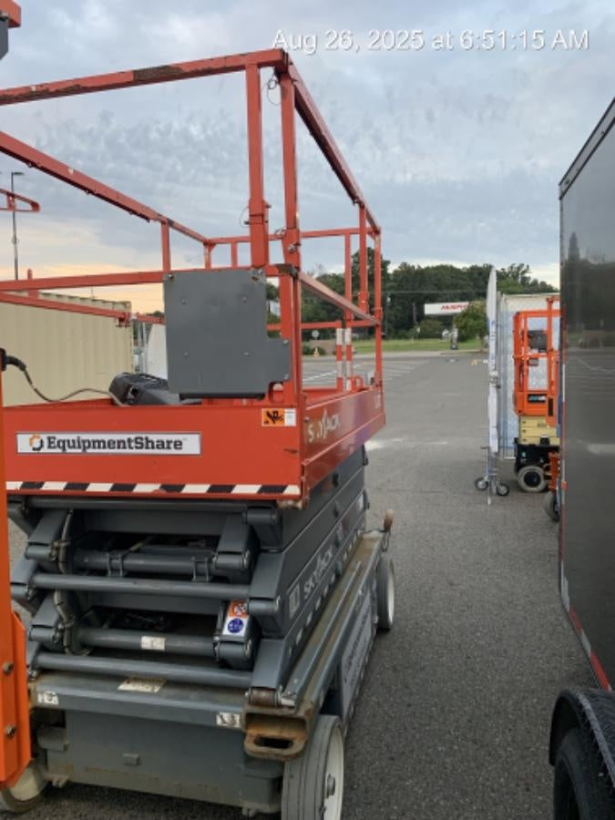 2021 SKYJACK SJ4732