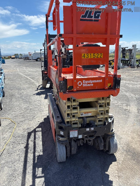 2024 JLG ES1932
