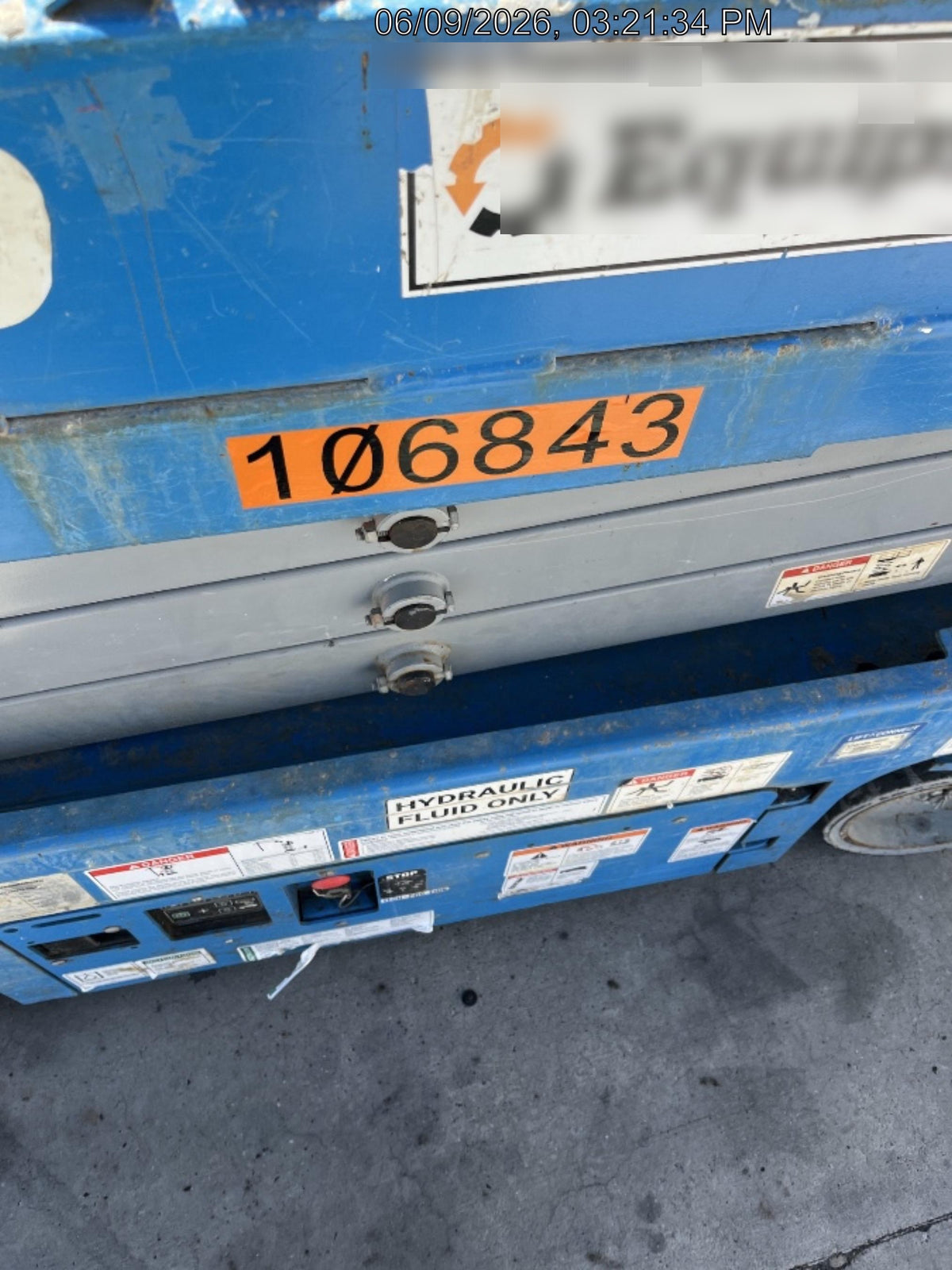 2020 Genie GS-1930 Solid Non Marking Tires, Beacon, Folding rails with half height swing gate, 800W Inverter