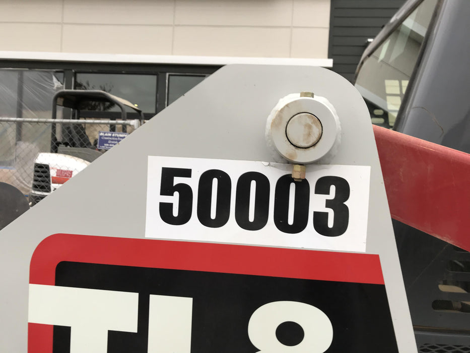 2019 TAKEUCHI TL8W
