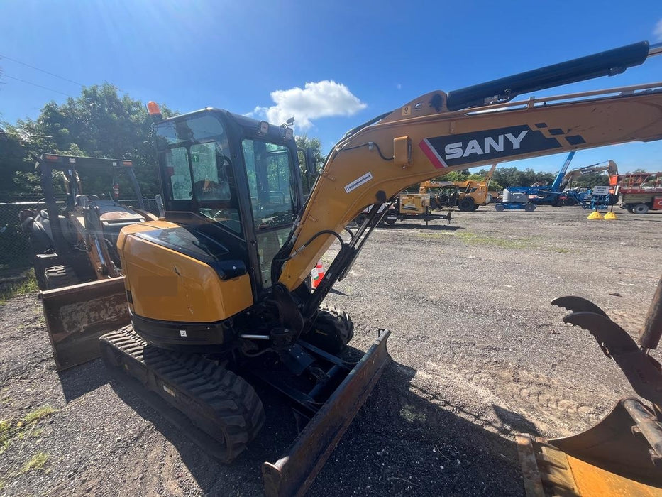 2018 Case 580N STANDARD HOE, ROPS, PILOT CONTROLS, AUX HYD