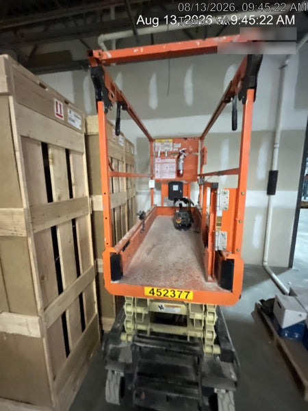2024 JLG ES1932