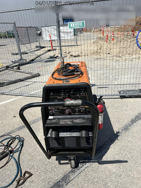 2021 Lincoln Electric Ranger 305 LPG LPG One-Pak (includes undercarriage, tank holder & tank strap) ORANGE