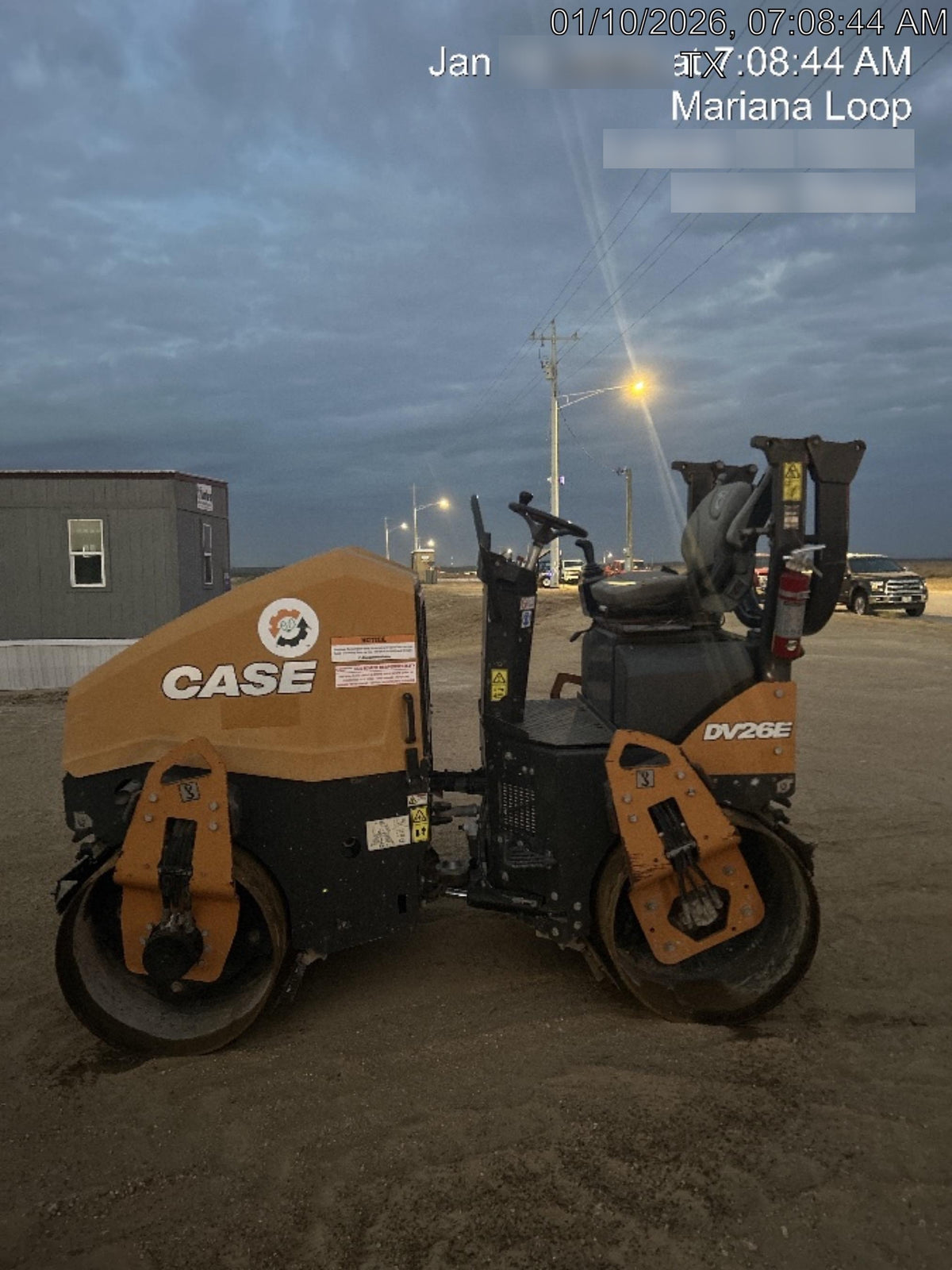 2021 CASE DV26E