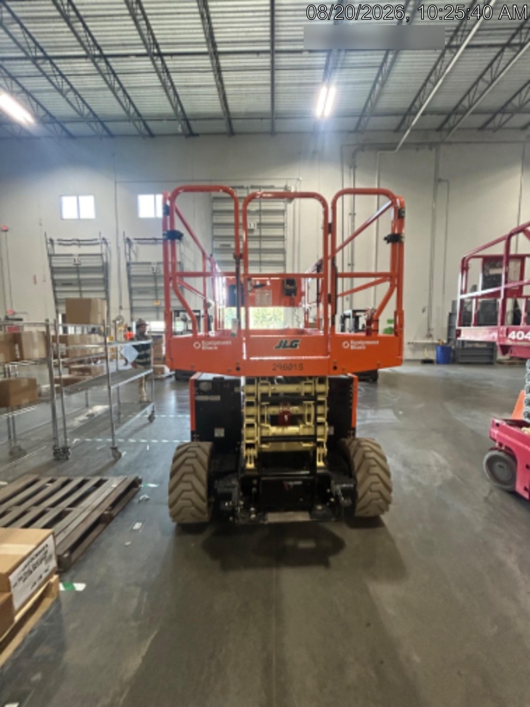 2023 JLG ERT4069