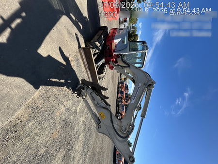 2023 TAKEUCHI TB250-2CR
