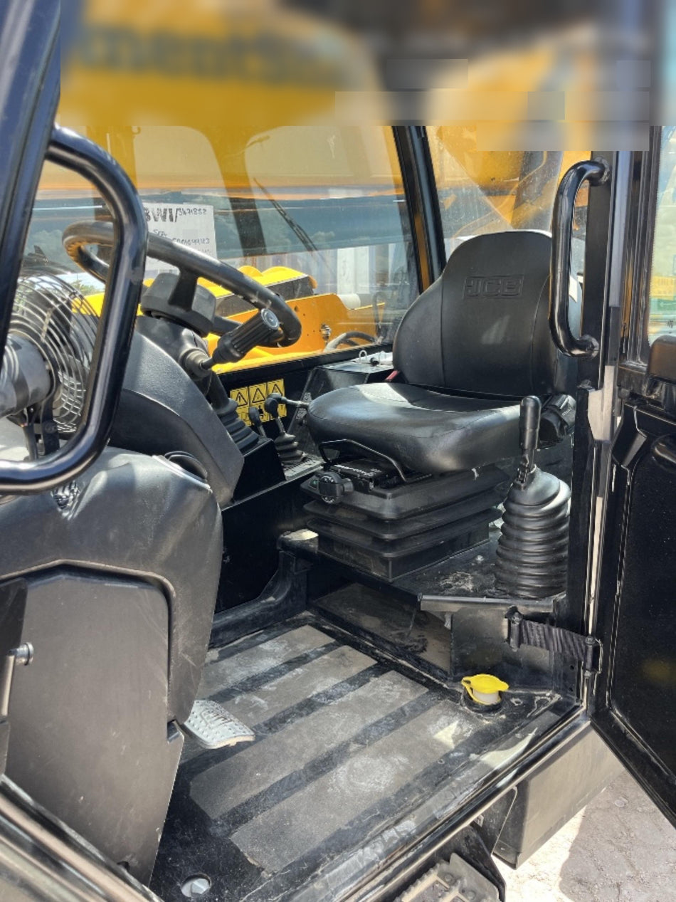 2025 JCB 509-42