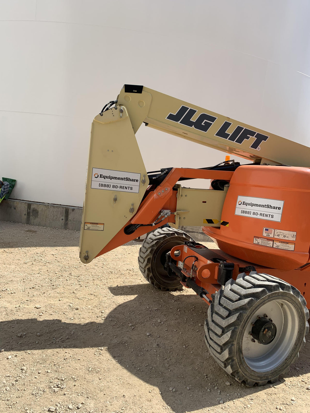 2019 JLG 600AJ