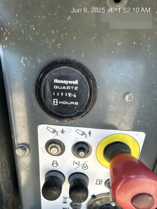 2016 SKYJACK SJ6832 RT