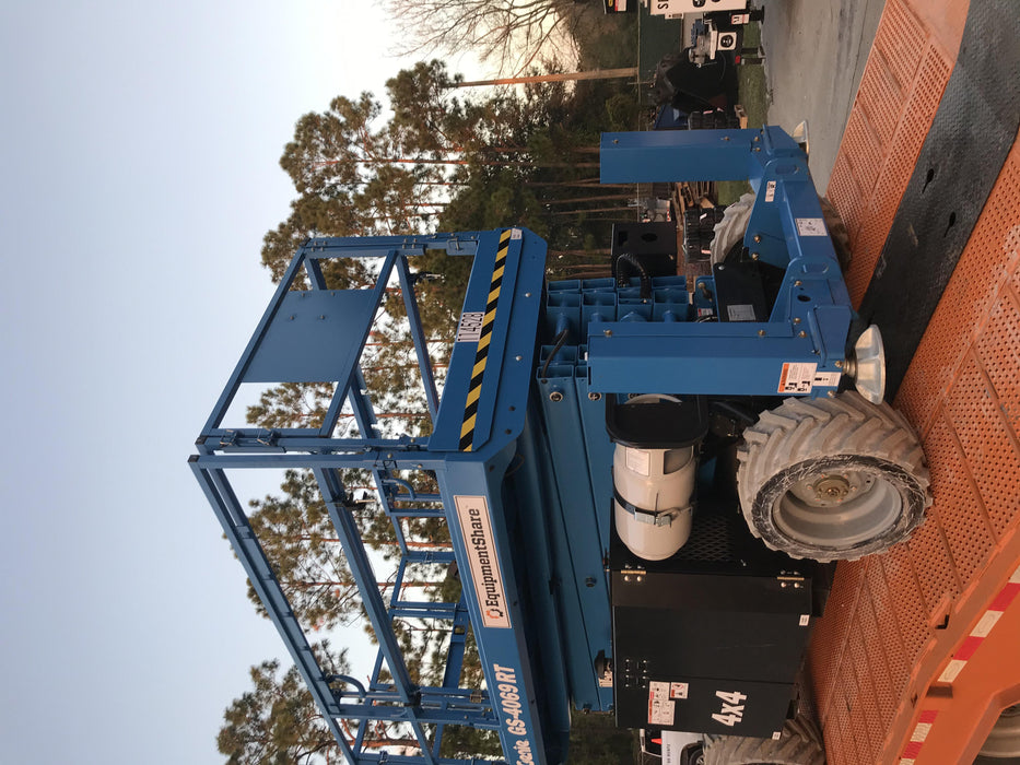 2020 GENIE GS-4069 RT