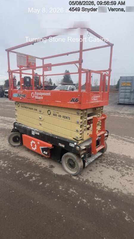 2022 JLG ES3246