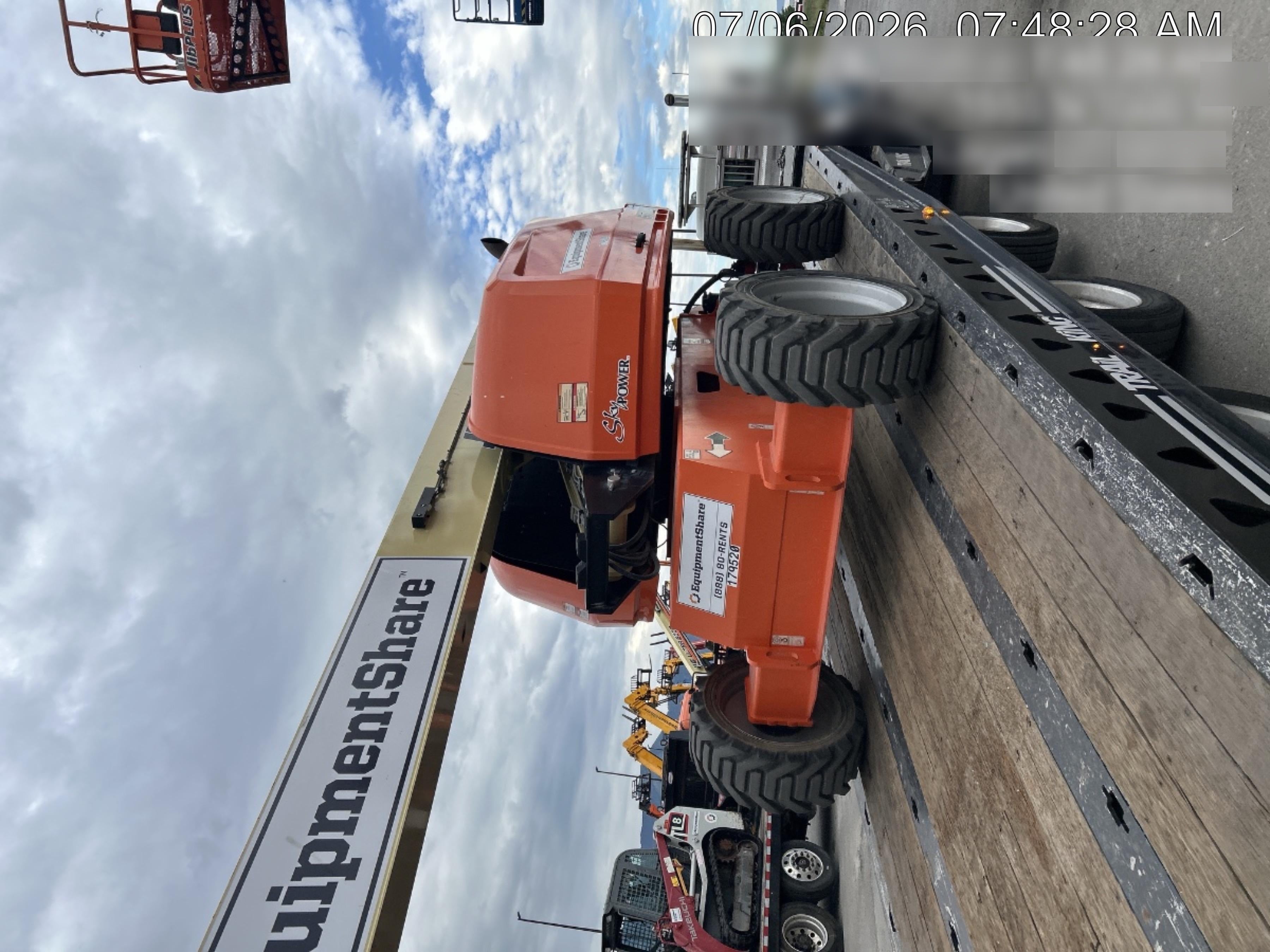 2021 JLG 660SJ