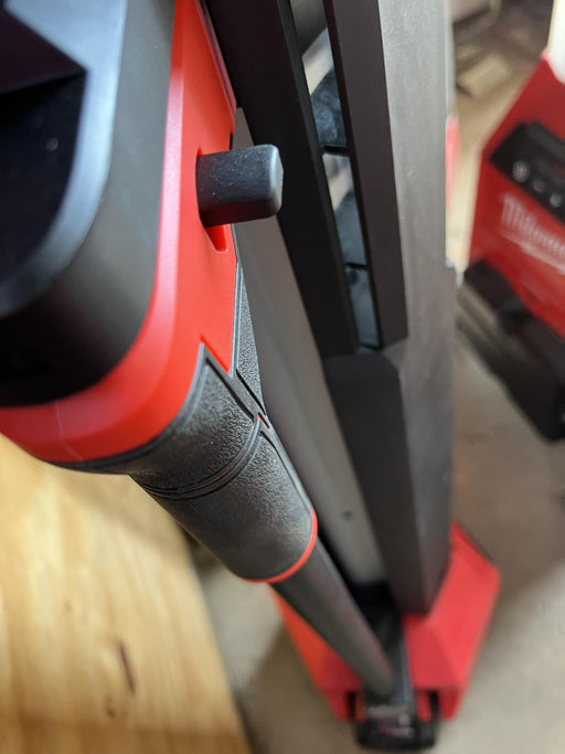 2022 MILWAUKEE 2136-20