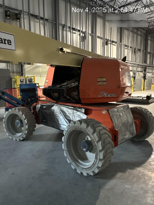 2019 JLG 660SJ