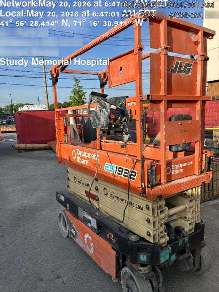 2022 JLG ES1932