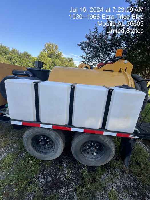 2023 Vac-Tron LP573XDT T4 Koehler Diesel Engine, 500 Gallon Debris Tank, x2 100 Gallon Water Tanks