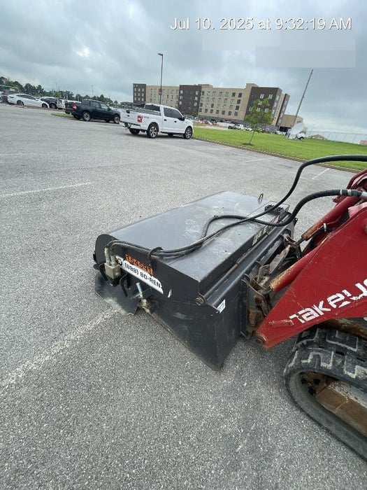 2021 PALADIN Sweepster SB72