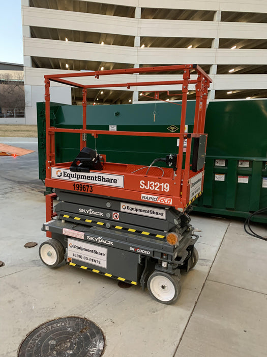 2021 SKYJACK SJ3219