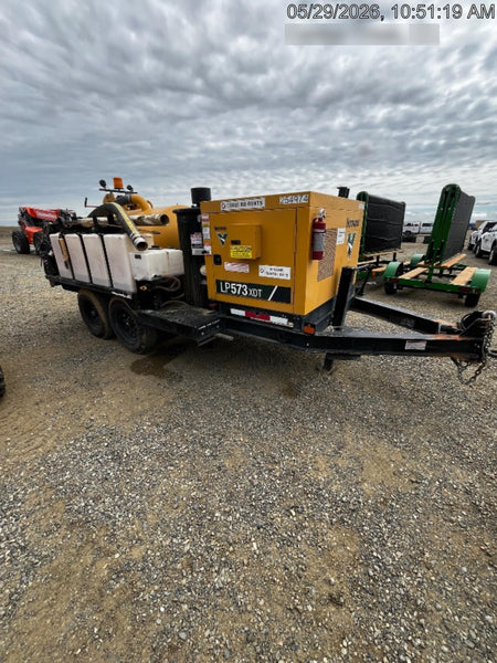 2022 VAC-TRON LP573XDT