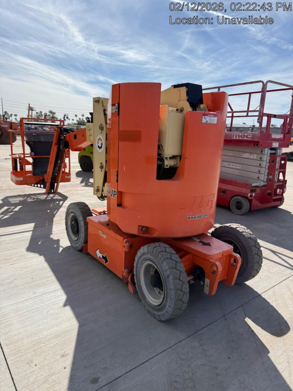 2019 JLG E300AJP
