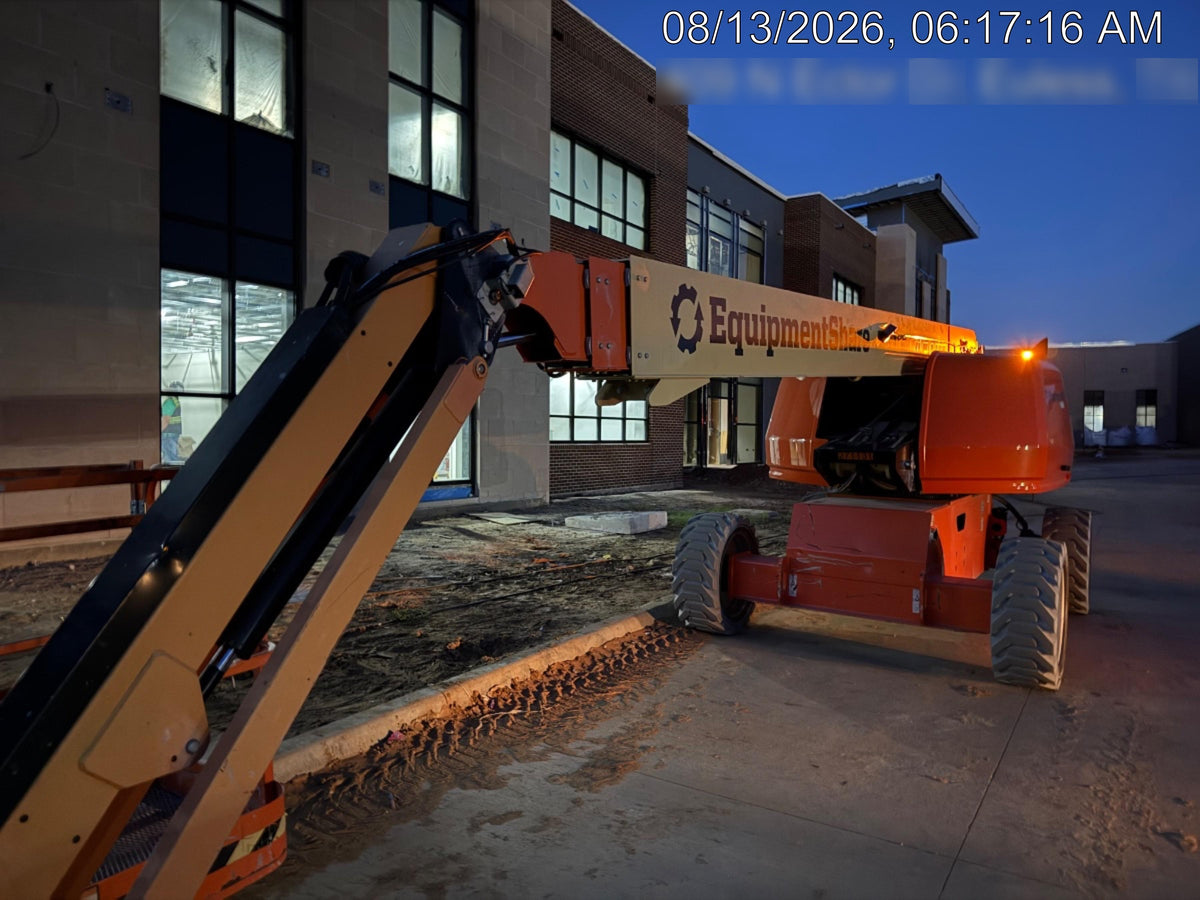 2022 JLG 660SJ