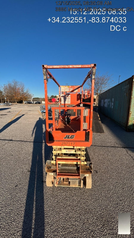 2023 JLG ES1932