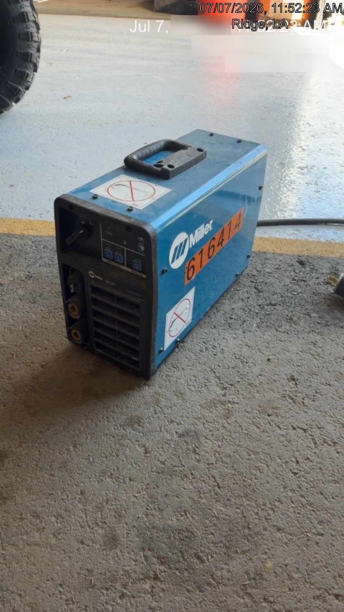 2025 MILLER ELECTRIC CST-282
