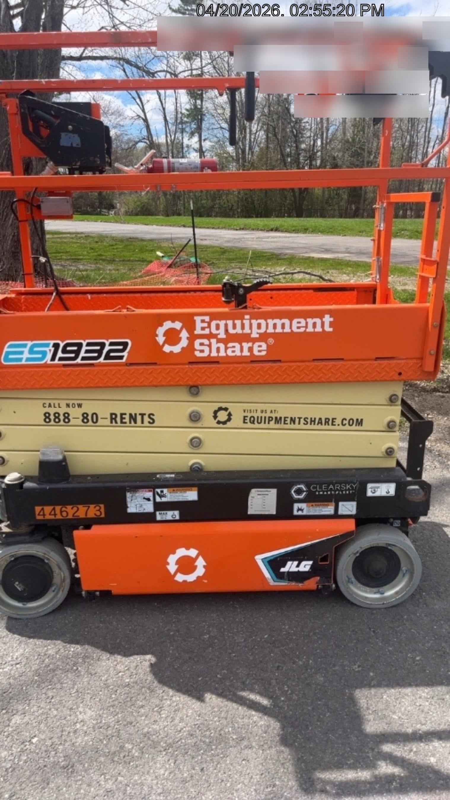 2024 JLG ES1932