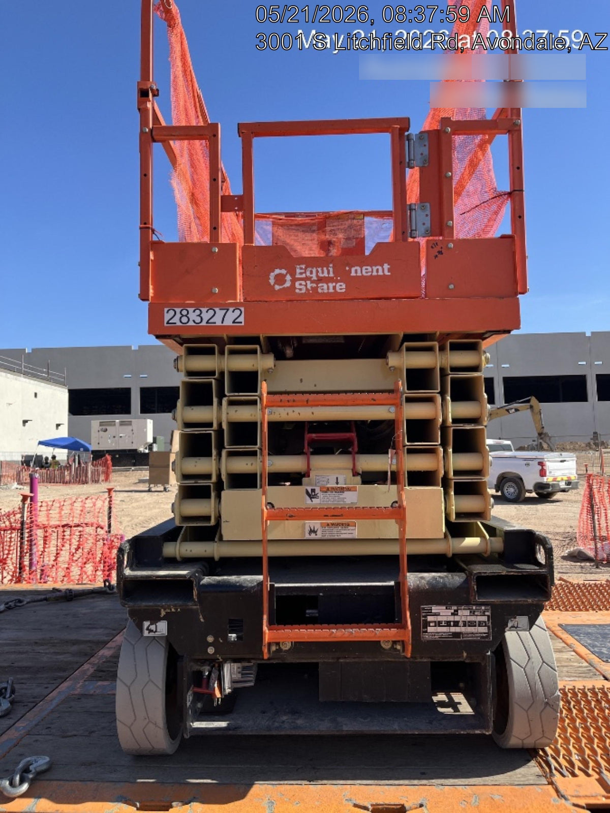 2022 JLG ES3246