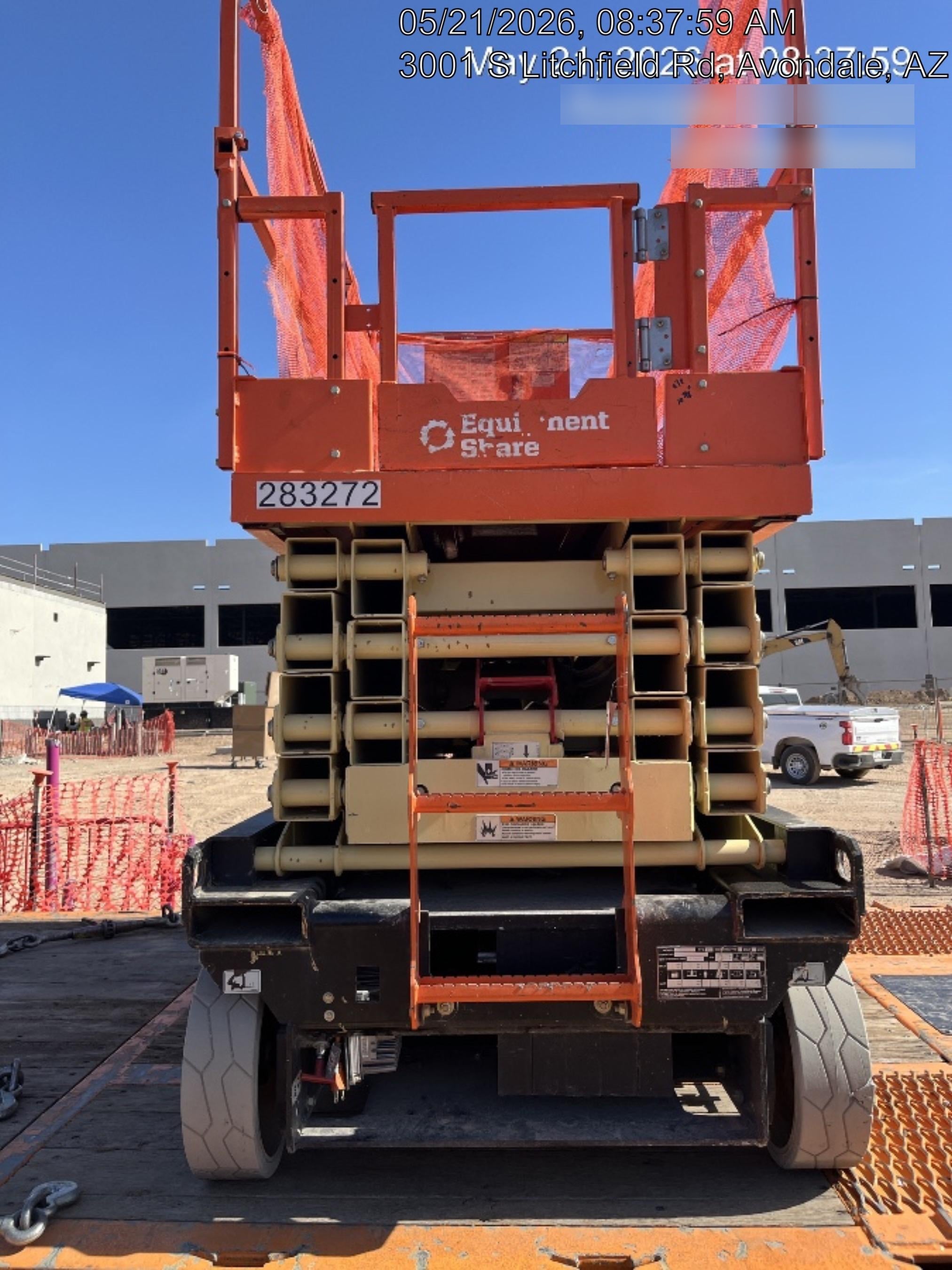 2022 JLG ES3246