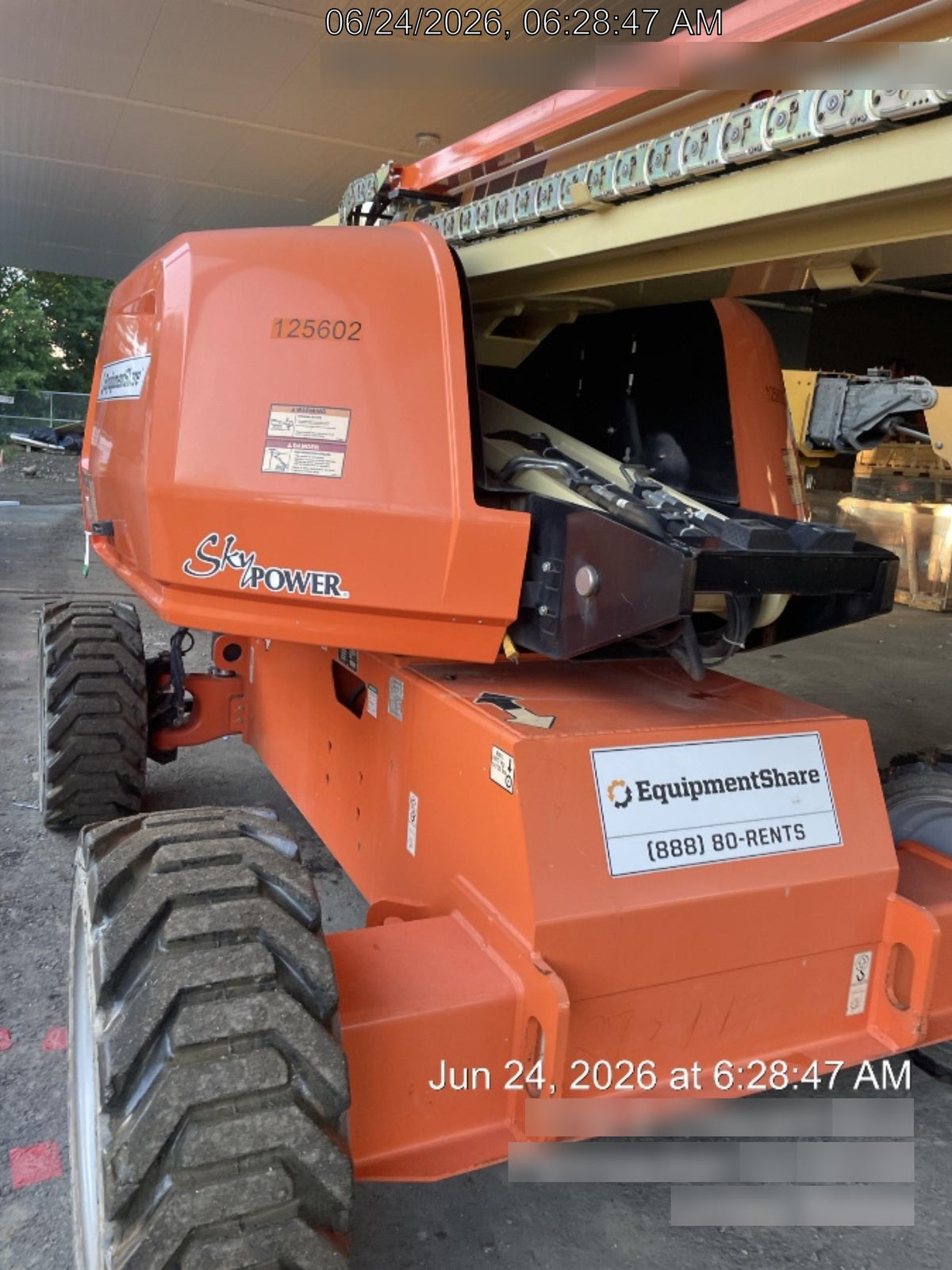 2021 JLG 660SJ