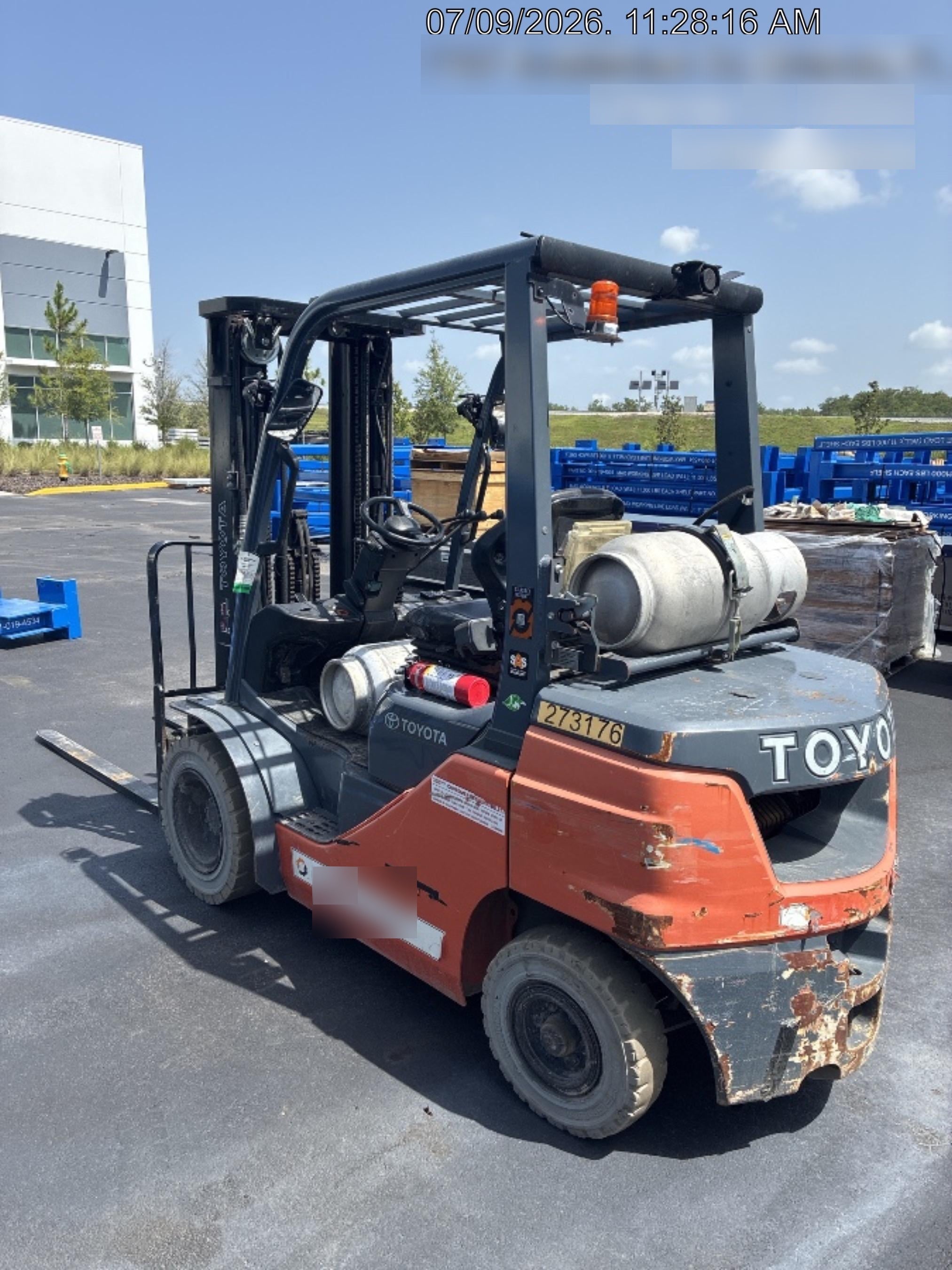 2022 TOYOTA 50-8FGU25